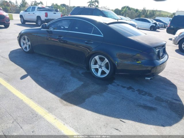 2006 MERCEDES-BENZ CLS 500 WDDDJ75X26A035614 Photo 2