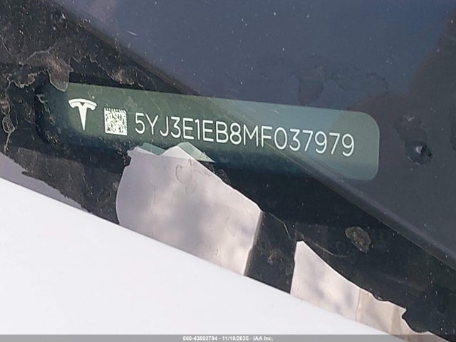 2021 TESLA MODEL 3 5YJ3E1EB8MF037979 Photo 8