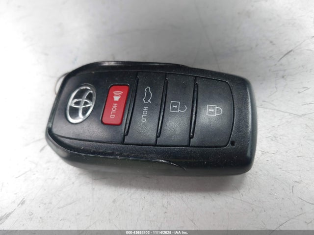 4T1DAACK1SU068137 Toyota CAMRY SE