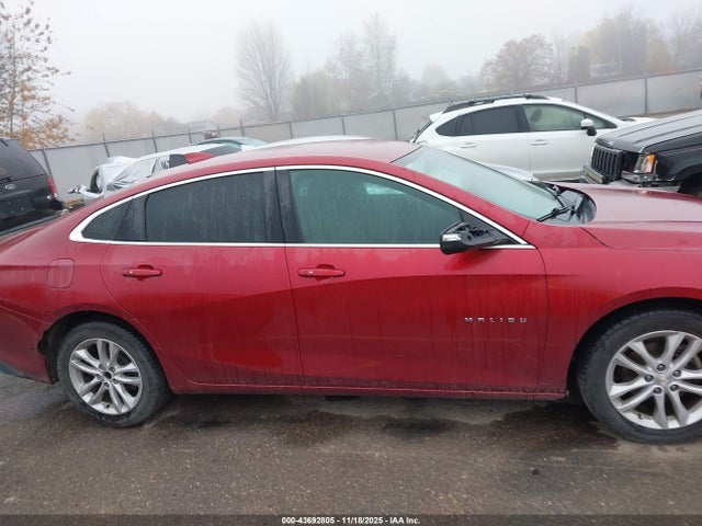 1G1ZD5ST1JF267655 Chevrolet MALIBU LT