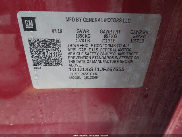 1G1ZD5ST1JF267655 Chevrolet MALIBU LT
