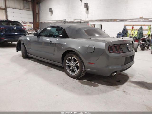 2013 FORD MUSTANG 1ZVBP8EM0D5250164 Photo 2