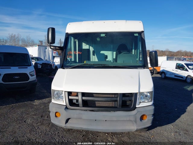 JALB4T177H7W00588 Isuzu Reach
