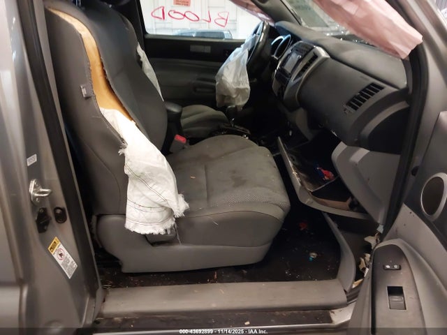 5TFUU4EN9FX144552 Toyota Tacoma Base V6