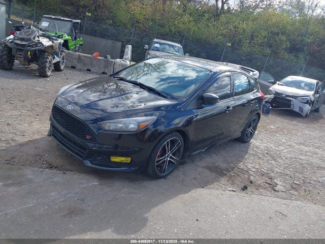 2017 FORD FOCUS ST 1FADP3L97HL301549 Photo 1