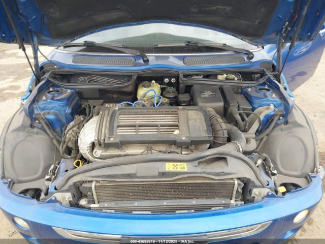 2006 MINI COOPER S WMWRH33566TK57290 Photo 9