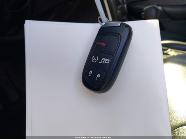 1C4PJLDS0GW304378 Jeep Cherokee Limited