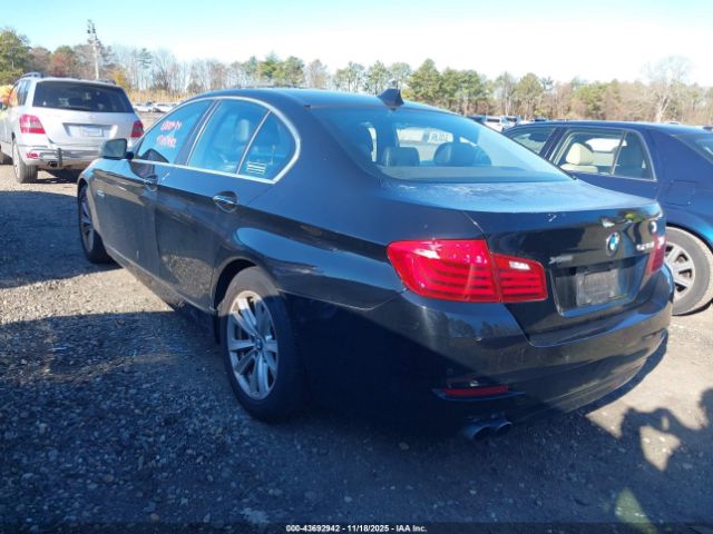 2014 BMW 528I WBA5A7C55ED616468 Photo 2