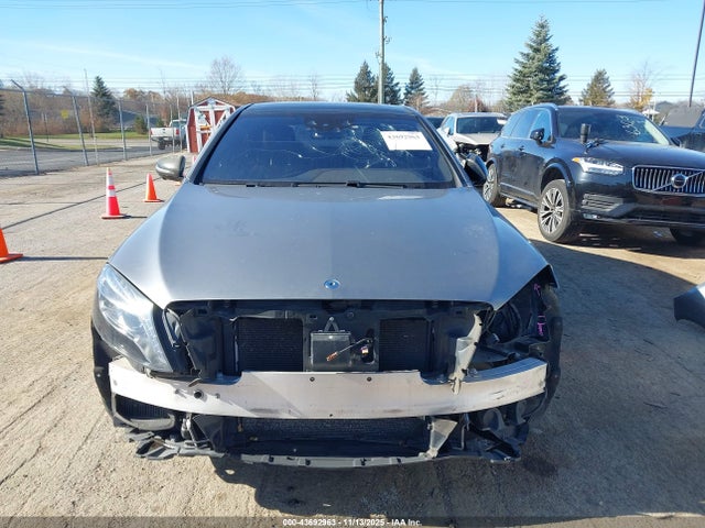Продаж на аукціоні авто 2015 Mercedes-benz S 550, vin: WDDUG8CBXFA137643, номер лоту: 43692963