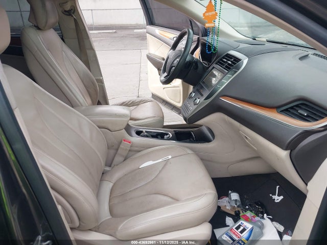 Lincoln MKC SELECT 2019 5LMCJ2C93KUL17372 Image 5