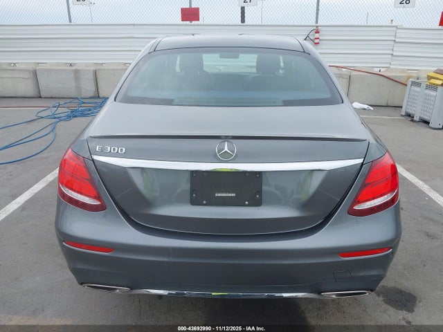 Mercedes-Benz E 300 2017 WDDZF4JB0HA287784 Image 16