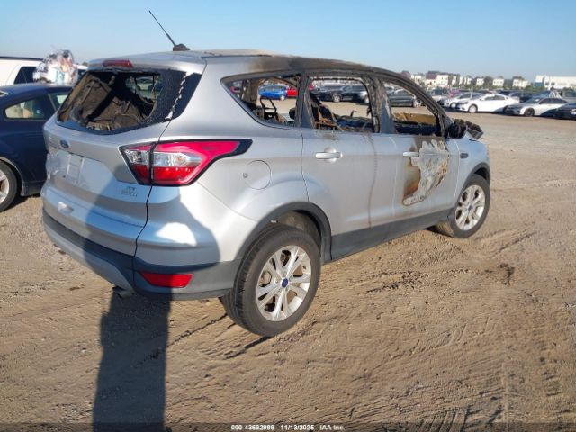 2017 FORD ESCAPE 1FMCU0G91HUB05605 Photo 3