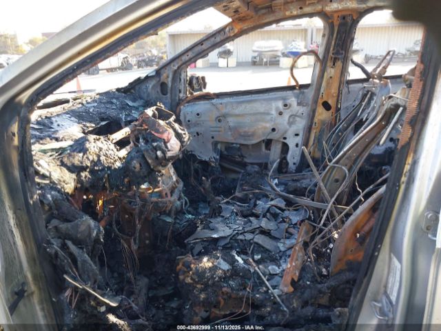 2017 FORD ESCAPE 1FMCU0G91HUB05605 Photo 4