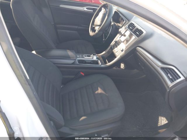 2019 FORD FUSION 3FA6P0HD6KR104157 Photo 4