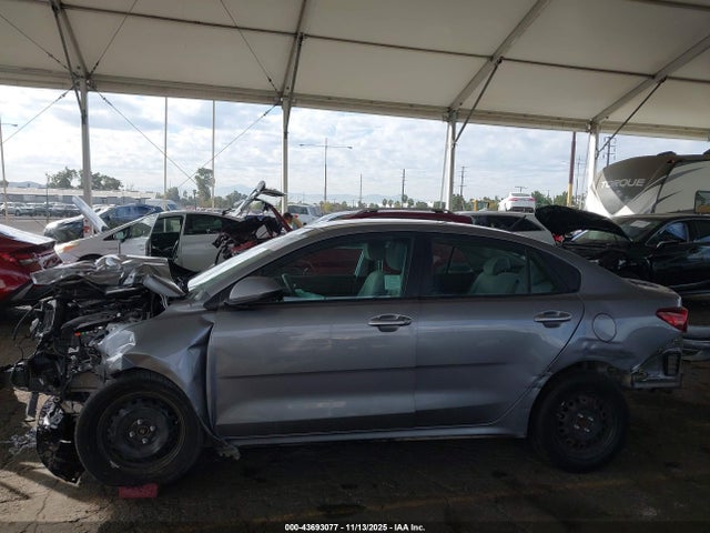3KPA24AD3PE584127 KIA RIO S