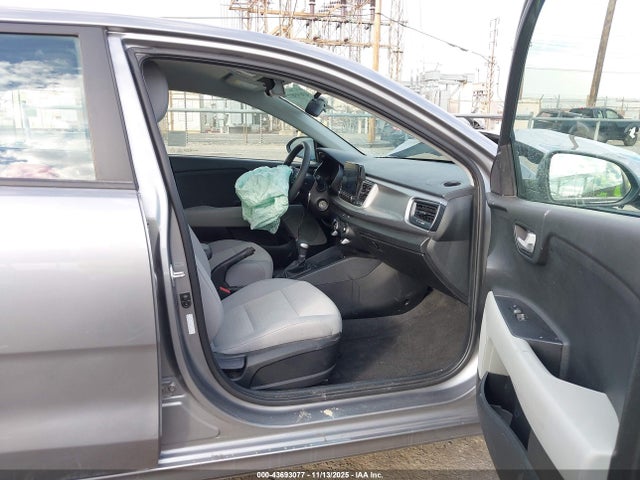 3KPA24AD3PE584127 KIA RIO S