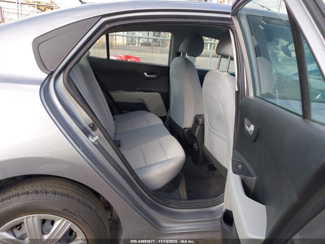 3KPA24AD3PE584127 KIA RIO S