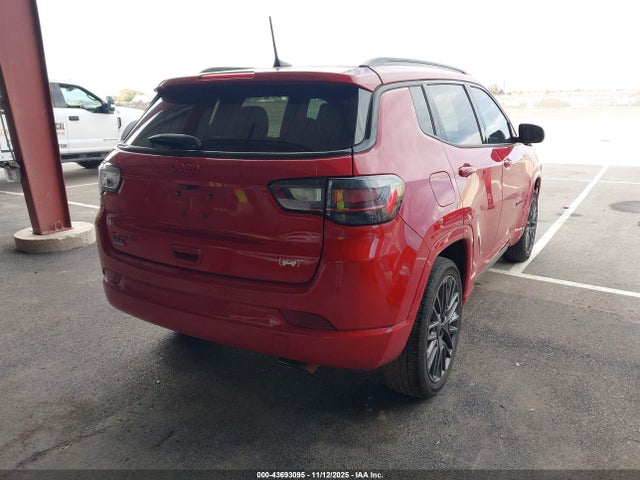 Jeep Compass (red) Edition 4x4 2022 3C4NJDCB9NT213093 Image 4