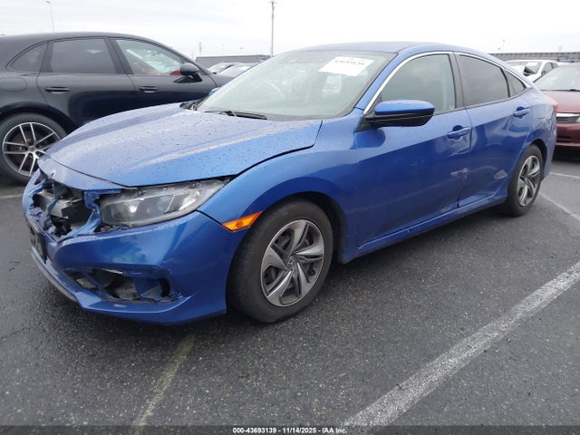 Honda Civic Lx 2019 2HGFC2F69KH501610 Image 2