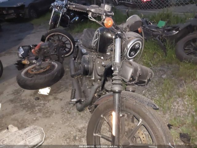 2017 HARLEY-DAVIDSON XL883 1HD4LE237HC427827