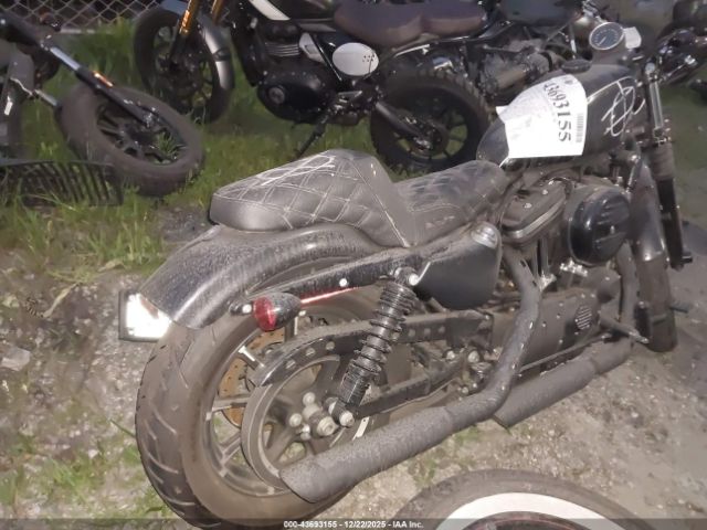 2017 HARLEY-DAVIDSON XL883 1HD4LE237HC427827 Photo 3