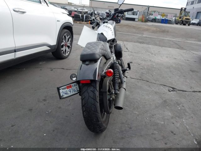 2017 HARLEY-DAVIDSON XL883 1HD4LE237HC427827 Photo 5