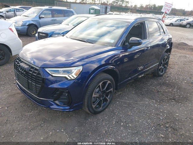 2025 AUDI Q3 WA1EECF37S1068913 Photo 1