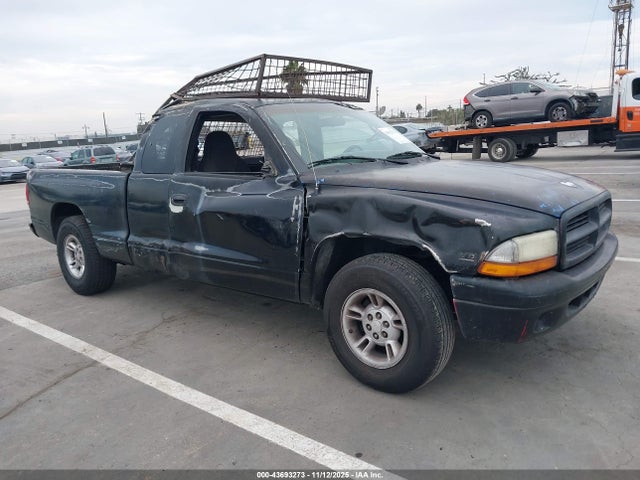 2000 DODGE DAKOTA 1B7GL22X7YS661326