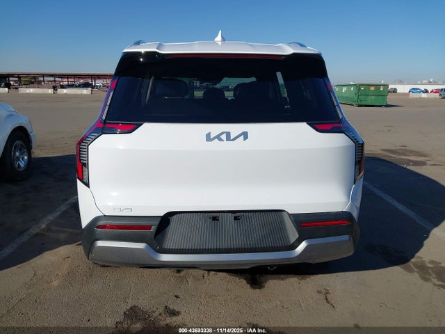 KIA Ev9 Wind 2026 5XYAFFS59TG006909 Image 16