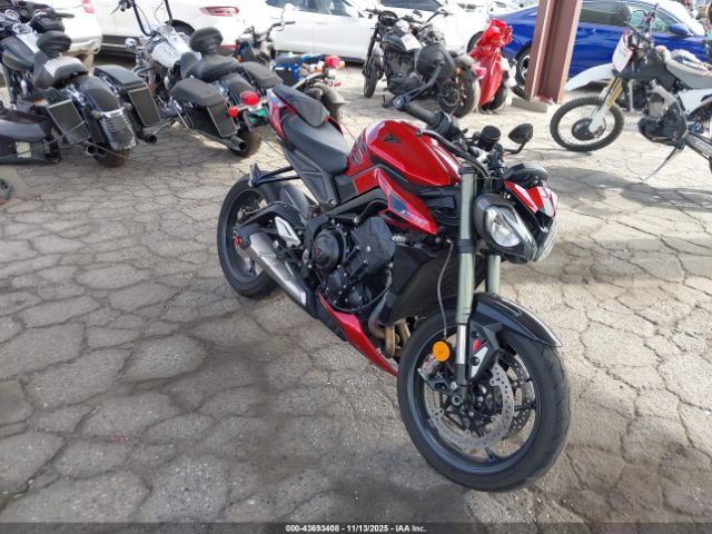 2024 TRIUMPH MOTORCYCLE STREET TRIPLE SMTA614KXRTBJ7654