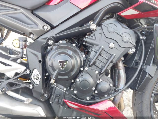 2024 TRIUMPH MOTORCYCLE STREET TRIPLE SMTA614KXRTBJ7654 Photo 7
