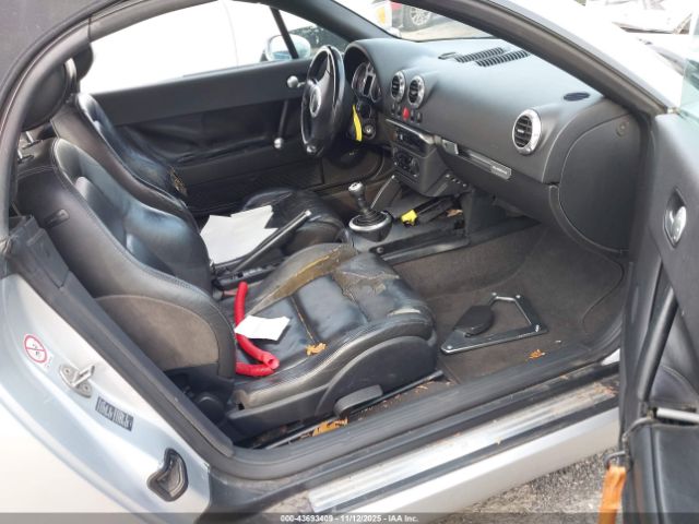 2001 AUDI TT TRUUT28N711045507 Photo 4