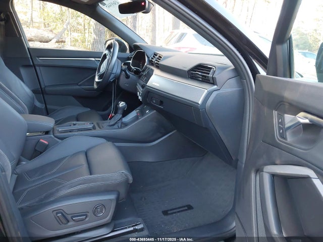 2022 AUDI Q3 WA1EECF37N1043921 Photo 4