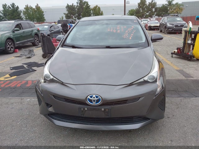 JTDKBRFU9G3527268 Toyota Prius Two