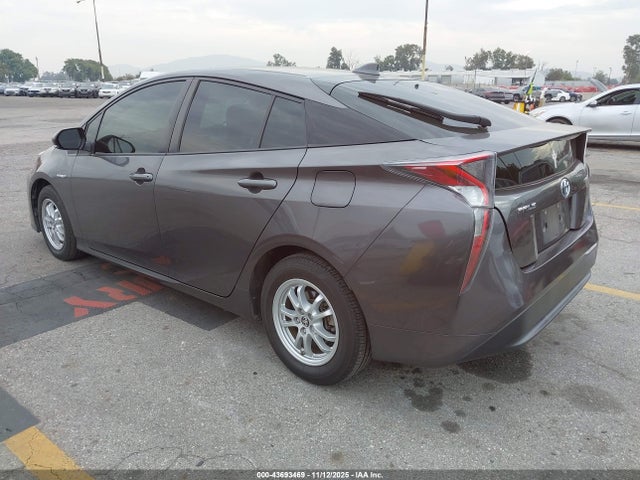 JTDKBRFU9G3527268 Toyota Prius Two