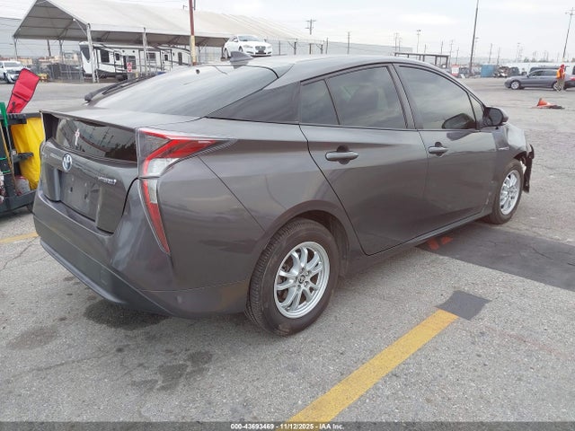 JTDKBRFU9G3527268 Toyota Prius Two