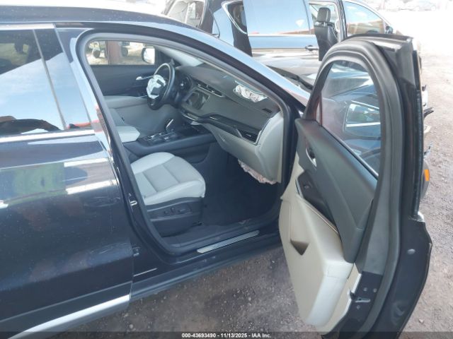2023 CADILLAC XT4 1GYFZDR43PF103444 Photo 4