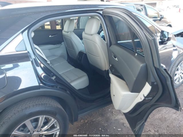 2023 CADILLAC XT4 1GYFZDR43PF103444 Photo 7