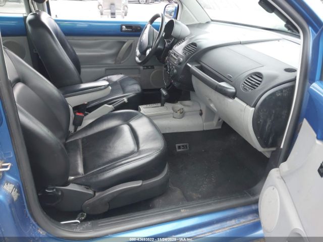 2001 VOLKSWAGEN NEW BEETLE 3VWDD21C51M401288 Photo 4