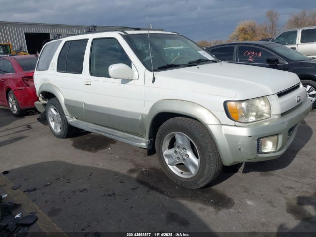 2001 INFINITI QX4 JNRDR07X41W102958