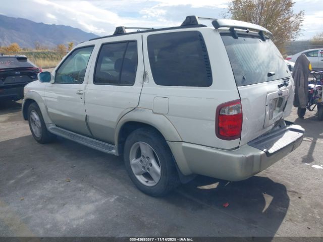 2001 INFINITI QX4 JNRDR07X41W102958 Photo 2