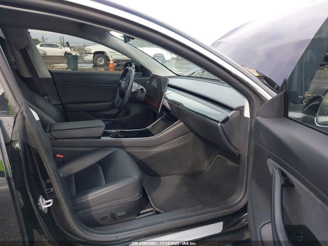 2018 TESLA MODEL 3 5YJ3E1EA7JF171711 Photo 4