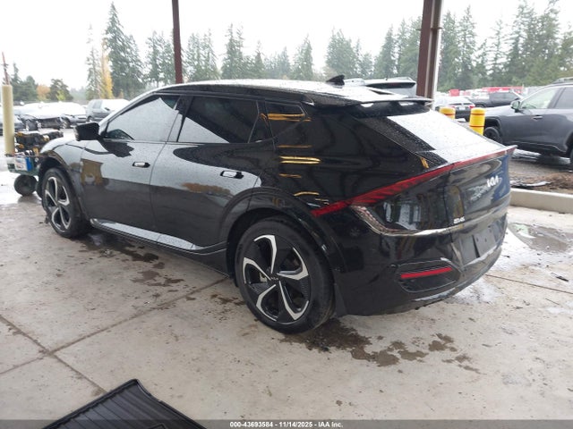 2022 KIA EV6 KNDC4DLC9N5069018 Photo 2