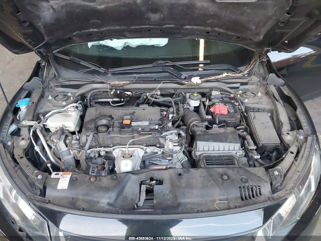 Honda Civic Lx 2018 2HGFC2F54JH523729 Image 10