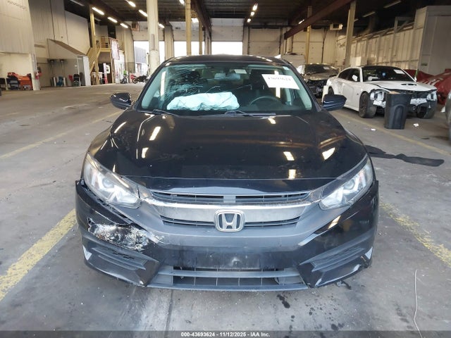 Honda Civic Lx 2018 2HGFC2F54JH523729 Image 12