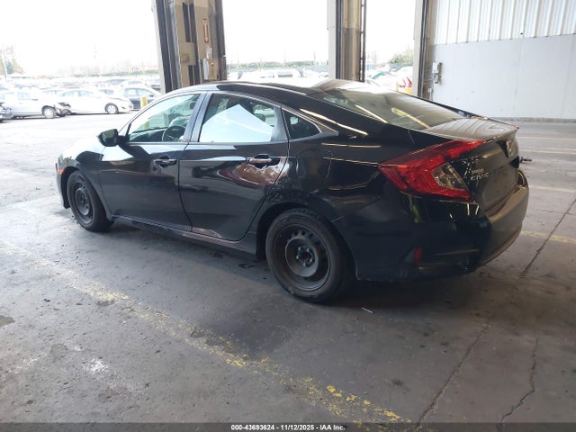 Honda Civic Lx 2018 2HGFC2F54JH523729 Image 3