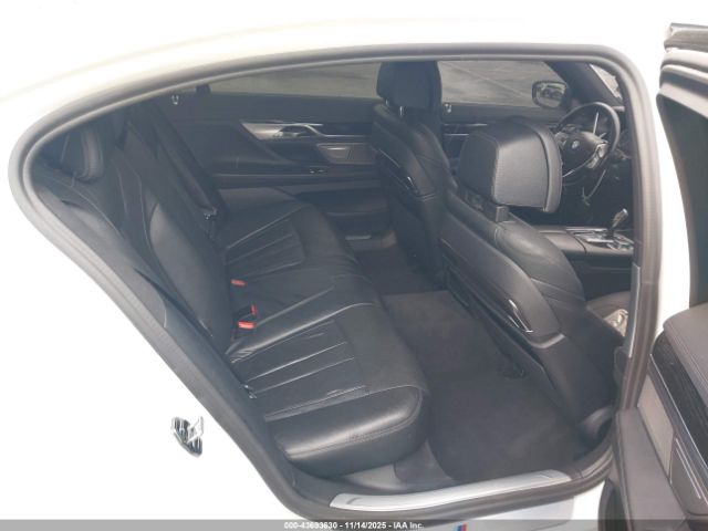2016 BMW 740I WBA7E2C56GG547033 Photo 7