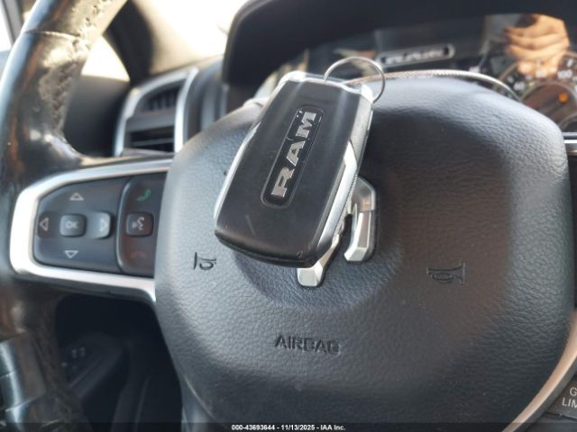 2019 RAM 1500 1C6SRFFT1KN747171 Photo 10