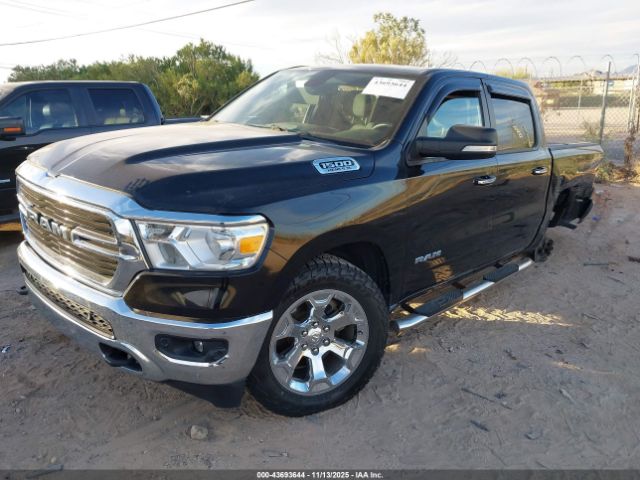 2019 RAM 1500 1C6SRFFT1KN747171 Photo 1