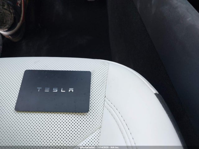 2026 TESLA MODEL Y 7SAYGDEE7TA468338 Photo 10